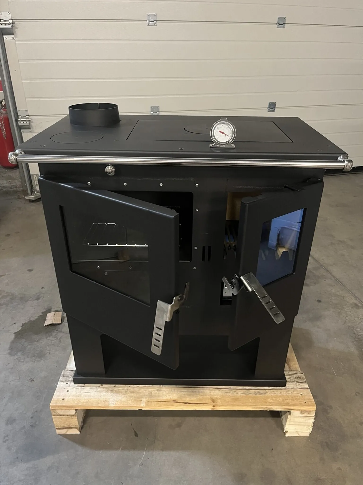 Verso CS Holzherd 7,7 kW - Kaminofen mit Backofen und Kochplatte 150 mm - Image 3